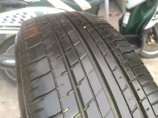 175/65/15"(4เส้น =1,500บ.)BRIDGSTONE.(ดอกยางสวย)