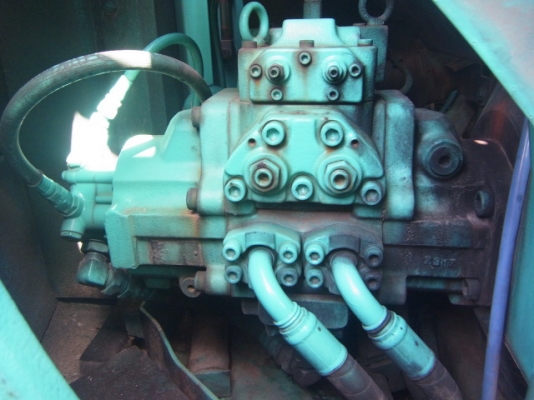 ขายด่วน KOBELCO SK100-3  เก่าญี่ปุ่นยังไม่เคยใช้งานในไทย สภาพสวย มี 2  คัน