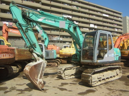 ขายด่วน KOBELCO SK100-3  เก่าญี่ปุ่นยังไม่เคยใช้งานในไทย สภาพสวย มี 2  คัน