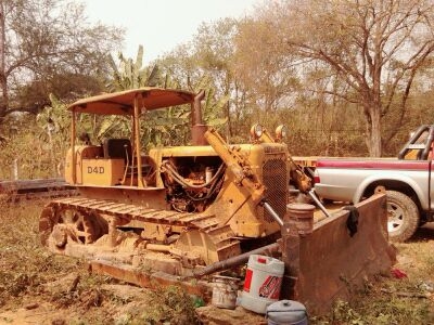 ขายด่วน..รถแทรคเตอร์ CAT D4 D รถสวย ระบบการทำงานดี ครบ ดันแรง เดินไว ได้งานมาก เครื่อง เกียร์ แรงจัด พร้อมใช้สุดขีด.