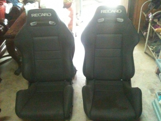 ขายเบาะ RECARO แท้ๆ สวยๆ