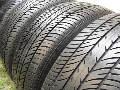 ขายยาง MICHELIN VIVACY  ปี11 (1ชุด)  215/60/16  ราคา 3,400