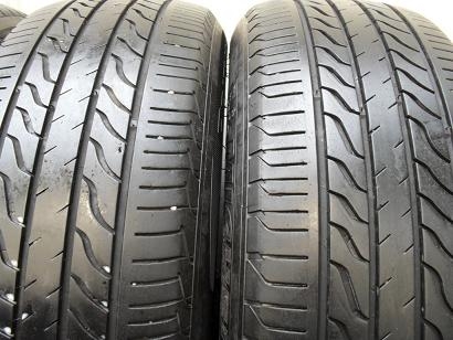 ขายยาง MICHELIN PRIMACY LC  ปี11 (1ชุด)  215/60/16  ราคา 3,400 ดูของแถวปากเกร็ด สนใจติดต่อ 090-676-4651 เบียร์ครับ