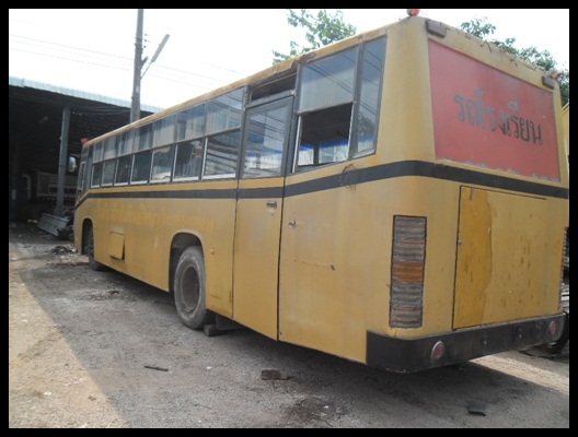 มินิบัสยาว 9 เมตร มีให้เลือก 2 คัน สภาพดี สวยๆ