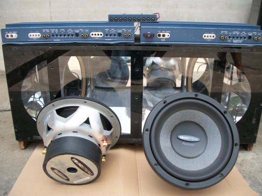 ขายเครื่องเสียง Soundstream ทั้งชุด