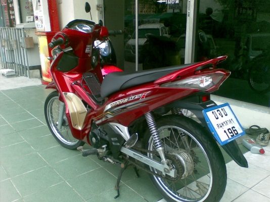 ราคาพิเศษขายกันถูกๆ Wave 125 i สตาร์ทมือ รุ่นใหม่ล่าสุด ปี 2012 รถ 9 เดือน