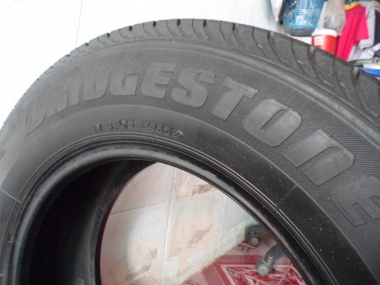 215/65/16"DURAVIS.BRIDGSTONE(2เส้น =1,200บ.).ปี08