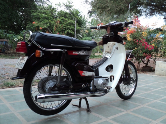 ขาย super 70  รุ่นเบิร์ด สภาพเดิมโรงงาน สีสดมาก ทะเบียนพร้อมโอน