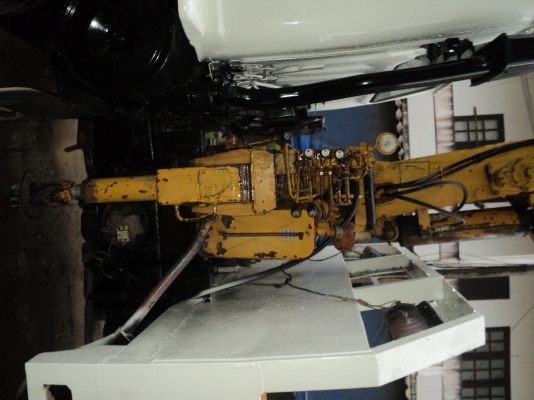 ขาย Hino F18 ท้ายลาด เครน 2 เพลา 10 เกียร์ ขาย Hino F18 ท้ายลาด เครน 2 เพลา 10 เกียร์