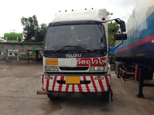 รถบรรทุก 10 ล้อหัวลาก ยี่ห้อ ISUZU 320 แรงม้า