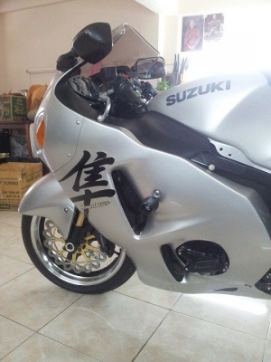 ขาย HAYABUSA 1300CC ปี2000 LIMITED ทะเบียน เครื่องแน่น แห้ง แรง สมบูรณ์ ศูนย์ดี