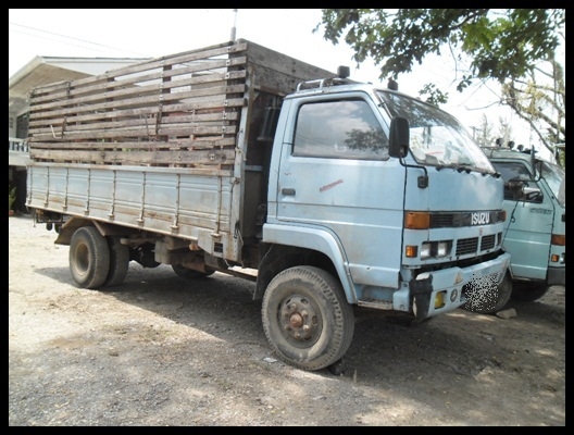 6 ล้ออีซูซุ 120 แรง เครื่องดี สภาพสวยๆ