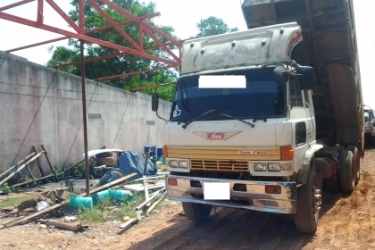 ขายด่วน F18 เครื่อง195 แอร์เย็น ครัชซีสวย สภาพพร้อมใช้งาน(ลดสุดๆ มาก่อนได้ก่อน)