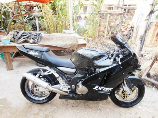 Re: ขายNINJA ZX12R อินวอยย์ ปี2001หัวฉีดตามรูปเลยจร้า120000ต่อรองได้ครับ