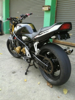 (ลดราคา)ขาย suzuki bandit 400 เครื่อง VC  (inv.)+สำเนาทะเบียน