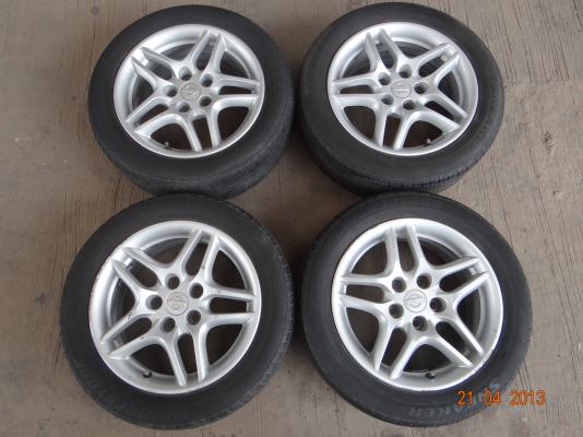 ขายล้อแม็กพร้อมยาง NISSAN SKYLINE R16