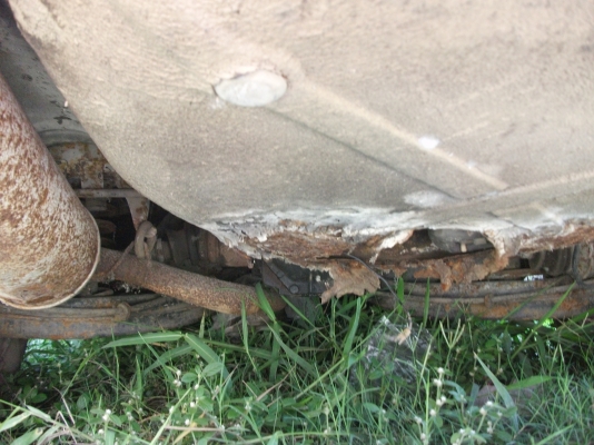 ขาย Ben-123-แบบ 230 รถขับไม่ได้ของครบมีทะเบียนขาดปี46 ขายตามสภาพครับ