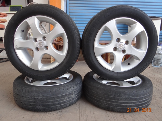 ขายล้อแม็กพร้อมยาง SUZUKI SWIFT R15
