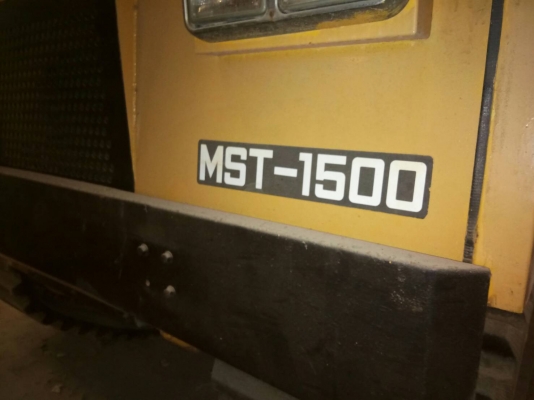 ต้องการขายด่วน !! รถล้อยาง สภาพพร้อมใช้ นำเข้าจากอเมริกา