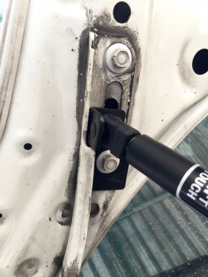 ขายโช๊คค้ำฝากระโปรงรถยนต์ HONDA รุ่น JAZZ GE ปี10-13