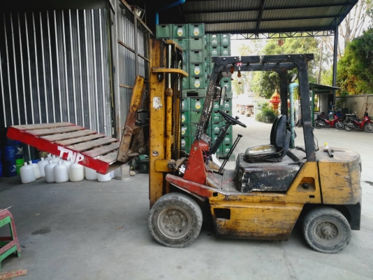 ขายด่วนรถโพค์คลิฟTCM20FD2ตันครึ่ง89000