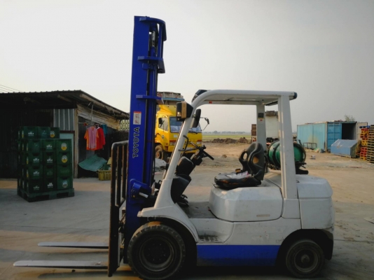 ขายด่วนรถโพค์คลิฟTOYOTA25FD25ตันครึ่งเสา4.5ม.เกียร์ออโต้เครื่องเบนซิน4Yแก๊สนอกเครื่องเกียร์ดีมากๆเก่าญี่ปุ่นเอกสารอินวอยราคา249000ต่อรองได้to.0816452663ธนภัทรอยุธยา