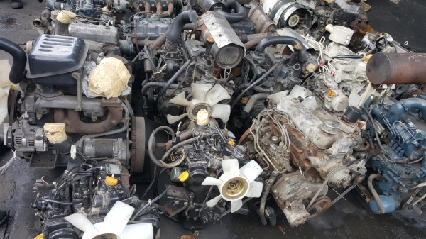 เครื่องยนต์ดีเซล เล็ก 2สูบ3สูบ ปั่่่นไฟ ปั่นแอร์ ปั่นลม ปั้มน้ำ