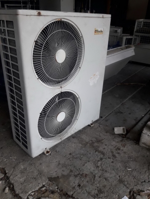 SALE " แอร์ 5600 btu  ราคา 5600 บาท ใช้งานได้เลย