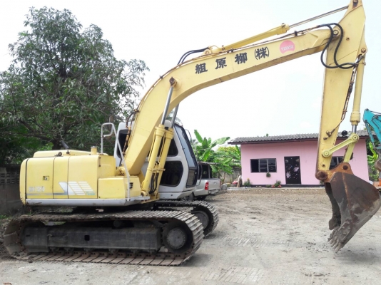 ขายจ้า..SUMITOMO SH120A1  เก่านอกแท้  แทรคนอกใหญ่ 70  มีลายแย๊ก   4,XXX  ชั่วโมง  พร้อมใช้  โทร  089-3818694  ดวงนภา