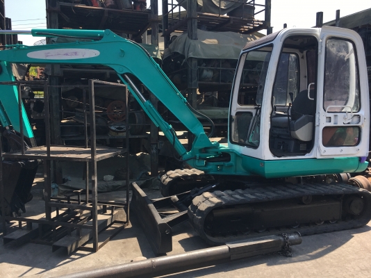 รถขุดเล็ก Komatsu PC45-1 สภาพสวยเก่านอก ( ญี่ปุ่น ) มีเก๋งแท้  สนใจติดต่อ 0874880101