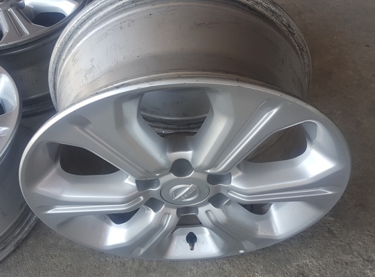 ขายล้อ Navara ขอบ16 NP300 4 ล้อ ขายล้อ Navara ขอบ16 NP300 4 ล้อ