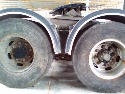 ขายด่วนสิบล้อหัวลาก เพลาเดียวก๊าช cng 8ถัง คัทซีKT 925 เครื่อง k13d 260แรงม้า