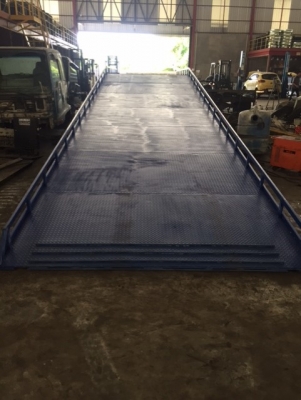 ขายMobile Ramp สะพานโหลดสินค้า สะพานโหลดสินค้าสำหรับโฟล์คลิฟท์ สะพานปรับระดับ ขายสะพานขึ้นตู้คอนเทนเนอร์ สะพานขึ้นรถบรรทุก สะพานขึ้นแม๊กโคร มือ2ใช้งานไม่ถึง10ครั้ง คานคู่รับน้ำหนักได้10ตัน กว้าง2.50เมตร ยาว12.60เมตร ถอดแยกได้2ชิ้น ขายMobile Ramp สะพานโหลดสินค้า สะพานโหลดสินค้าสำหรับโฟล์คลิฟท์ สะพานปรับระดับ ขายสะพานขึ้นตู้คอนเทนเนอร์ สะพานขึ้นรถบรรทุก สะพานขึ้นแม๊กโคร มือ2ใช้งานไม่ถึง10ครั้ง คานคู่รับน้ำหนักได้10ตัน กว้าง2.50เมตร ยาว12.60เมตร ถอดแยกได้2ชิ้น