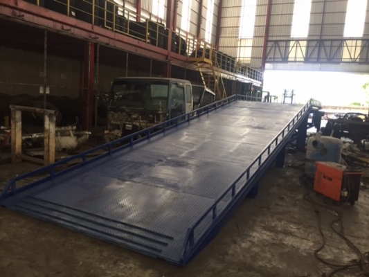 ขายMobile Ramp สะพานโหลดสินค้า สะพานโหลดสินค้าสำหรับโฟล์คลิฟท์ สะพานปรับระดับ ขายสะพานขึ้นตู้คอนเทนเนอร์ สะพานขึ้นรถบรรทุก สะพานขึ้นแม๊กโคร มือ2ใช้งานไม่ถึง10ครั้ง คานคู่รับน้ำหนักได้10ตัน กว้าง2.50เมตร ยาว12.60เมตร ถอดแยกได้2ชิ้น ขายMobile Ramp สะพานโหลดสินค้า สะพานโหลดสินค้าสำหรับโฟล์คลิฟท์ สะพานปรับระดับ ขายสะพานขึ้นตู้คอนเทนเนอร์ สะพานขึ้นรถบรรทุก สะพานขึ้นแม๊กโคร มือ2ใช้งานไม่ถึง10ครั้ง คานคู่รับน้ำหนักได้10ตัน กว้าง2.50เมตร ยาว12.60เมตร ถอดแยกได้2ชิ้น
