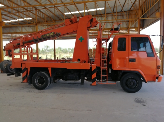 ***ขายด่วน*** รถเจาะสว่าน ISUZU ROCKY195