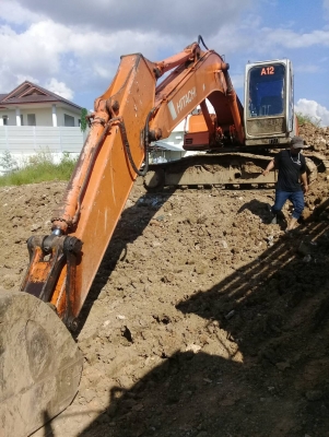 ขาย รถ แบคโฮ (backhoe) ฮิตาชิ รุ่น EX-200-2 รถพร้อมใช้งานสุดๆ 450,000 บาท