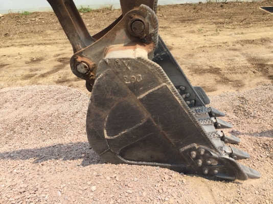 ขาย รถ แบคโฮ (backhoe) ฮิตาชิ รุ่น EX-200-2 รถพร้อมใช้งานสุดๆ 450,000 บาท