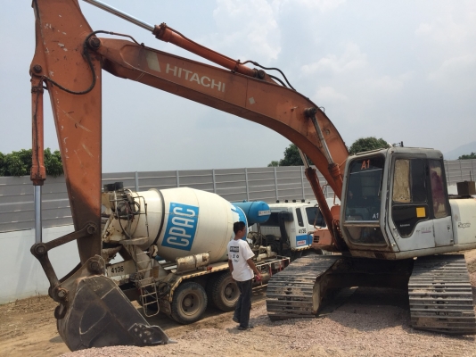 ขาย รถ แบคโฮ (backhoe) ฮิตาชิ รุ่น EX-200-2 รถพร้อมใช้งานสุดๆ 450,000 บาท ขาย รถ แบคโฮ (backhoe) ฮิตาชิ รุ่น EX-200-2 รถพร้อมใช้งานสุดๆ 450,000 บาท