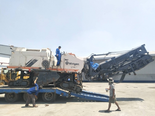 ถึงไทยแล้ว รถกัดผิว Wirthgen 2000DC จากญี่ปุ่น ไฟฟ้าน้อย ใช้งานง่ายๆ 092-929-9942 ธีรเทพ