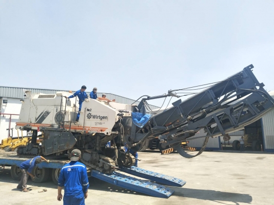 ถึงไทยแล้ว รถกัดผิว Wirthgen 2000DC จากญี่ปุ่น ไฟฟ้าน้อย ใช้งานง่ายๆ 092-929-9942 ธีรเทพ