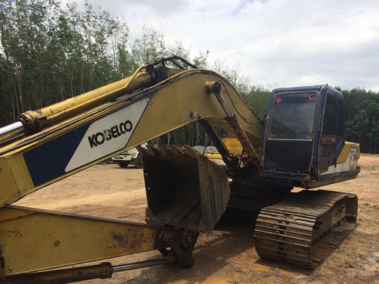 KOBELLCO SK200-3ราคา530,000บาทโทร085-8944625 KOBELLCO SK200-3ราคา530,000บาทโทร085-8944625