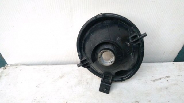 โคมไฟหน้าฟีโน่