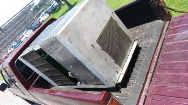 ปั๊มลมสกรู INGERSOLL RAND SSR ML15 ด่วนๆถูกๆครับ