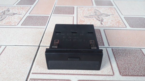 ช่องเก็บของ AUDI A4