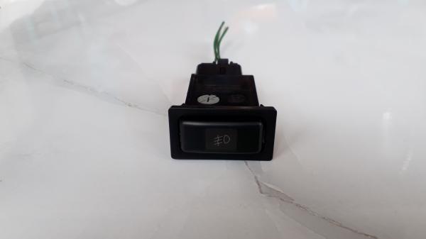 สวิทช์ไฟตัดหมอก TOYOTA ทรงแนวนอน แบบมีขอบ