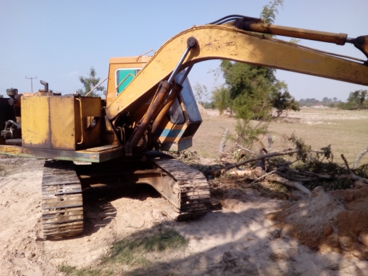 โคมัทสุ 100-2