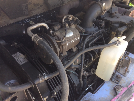 รถแบคโฮ KOMATSU PC 75 UU-3 ชั่วโมงการทำงาน 08967 เลขตัวรถ 15617 รถแบคโฮ KOMATSU PC 75 UU-3 ชั่วโมงการทำงาน 08967 เลขตัวรถ 15617