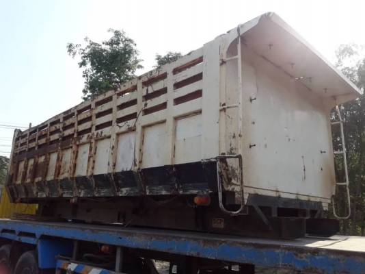 ขายกระบะดั้ม ถอดออกจากสิบล้อ ครบชุดพร้อมกระบอกดั้ม มีหลายตัวขาย