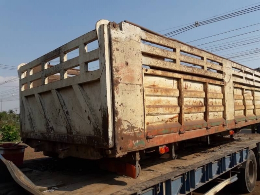 ขายกระบะดั้ม ถอดออกจากสิบล้อ ครบชุดพร้อมกระบอกดั้ม มีหลายตัวขาย