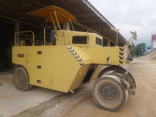 รถบดล้อยาง7ล้อ WATANABE พร้อมใช้งาน เอกสารเล่มทะเบียน รถบดล้อยาง7ล้อ WATANABE พร้อมใช้งาน เอกสารเล่มทะเบียน